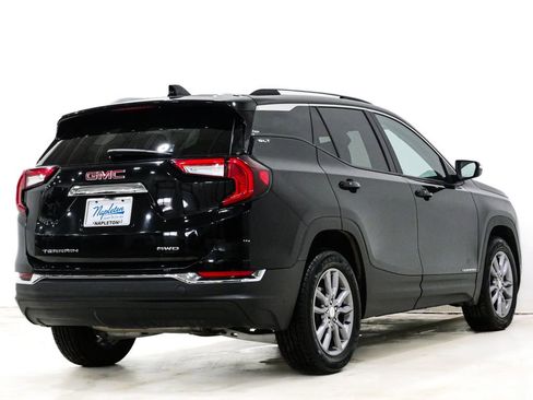 Used 2023 GMC Terrain SLT image 6