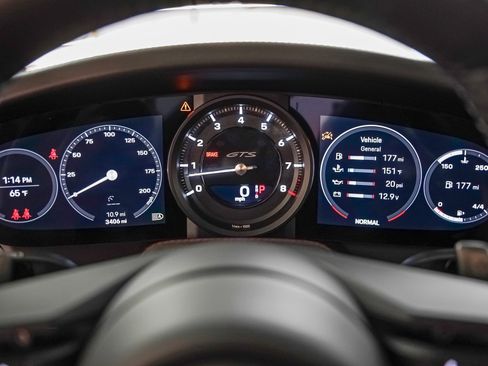 Used 2024 Porsche 911 Carrera 4 GTS image 17