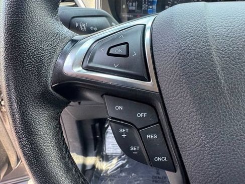 Used 2024 Ford Edge SEL AWD/4WD image 20