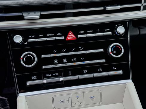 New 2026 Hyundai Santa Fe SE image 12