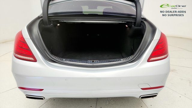 Used 2015 Mercedes-Benz S 550 Sedan image 30