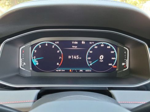 Used 2025 Volkswagen Jetta GLI Autobahn FWD image 24