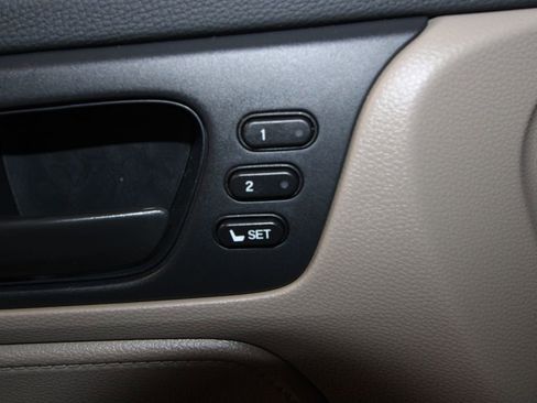 Used 2024 Honda Odyssey EX-L image 9