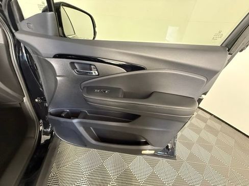 Used 2020 Honda Ridgeline RTL-E image 35