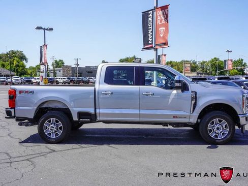 Used 2024 Ford F350 Lariat AWD/4WD image 29