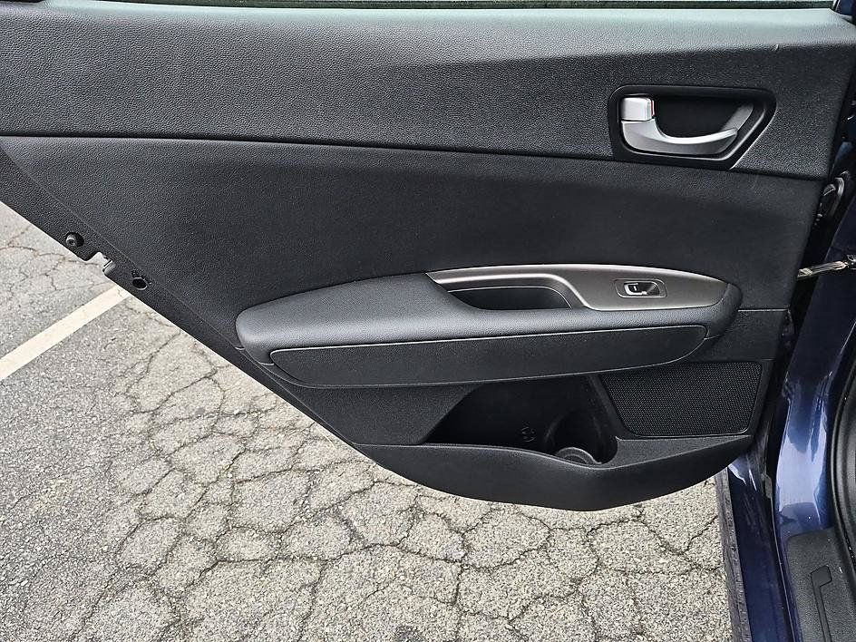Used 2020 Kia Optima LX FWD image 26