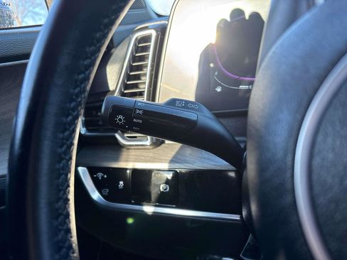 Used 2023 Kia Sportage X-Line w/ X-Line Premium Package AWD/4WD image 21