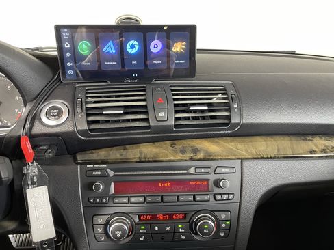 Used 2011 BMW 128i Convertible image 15