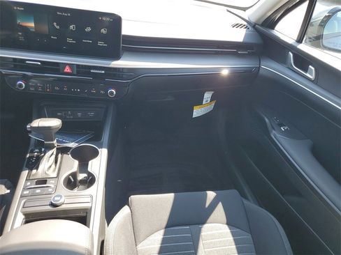 New 2026 Kia K5 LXS image 25