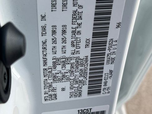 Used 2025 Toyota Tundra SR5 w/ SR5 Premium Package image 24