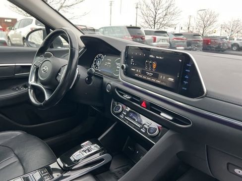 Used 2020 Hyundai Sonata Limited image 36