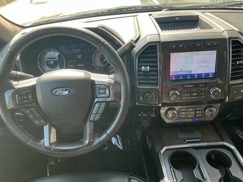 Used 2021 Ford F250 Lariat w/ Lariat Ultimate Package AWD/4WD image 13