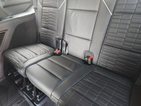 Used 2026 Cadillac Escalade V AWD/4WD image 32
