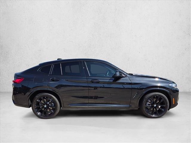 Certified 2024 BMW X4 xDrive30i w/ Premium Package AWD/4WD image 4