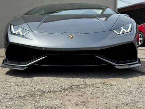 Used 2017 Lamborghini Huracan LP 610-4 AWD/4WD image 5