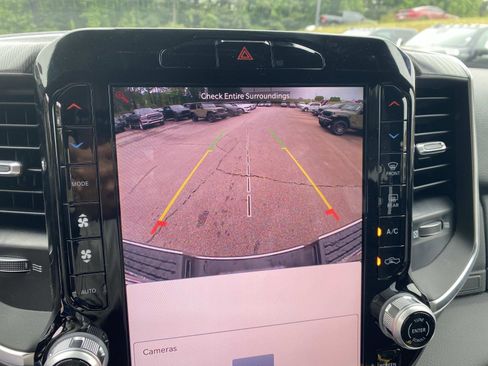 New 2026 RAM 2500 Big Horn AWD/4WD image 26