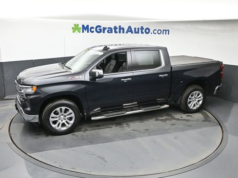 Used 2022 Chevrolet Silverado 1500 LTZ w/ LTZ Convenience Package II image 23