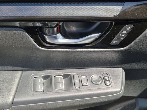 Used 2025 Honda CR-V EX-L image 8
