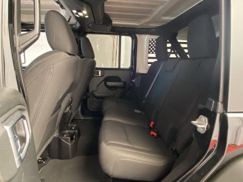 Used 2020 Jeep Wrangler Unlimited Sport S AWD/4WD image 18