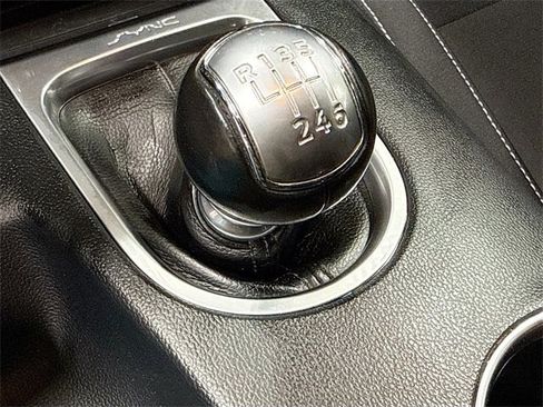 Used 2019 Ford Mustang GT image 18