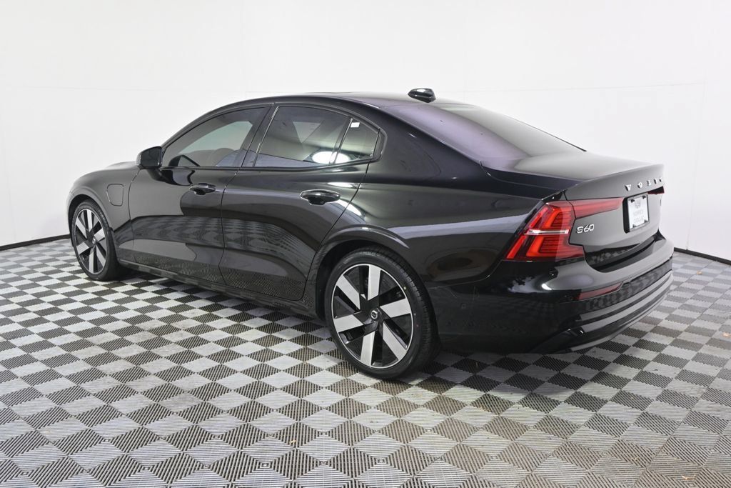 Used 2023 Volvo S60 T8 Plus w/ Climate Package AWD/4WD image 3
