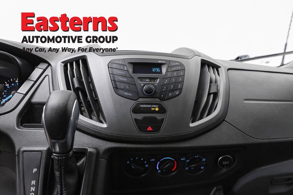 Used 2019 Ford Transit 250 130 Low Roof RWD image 11