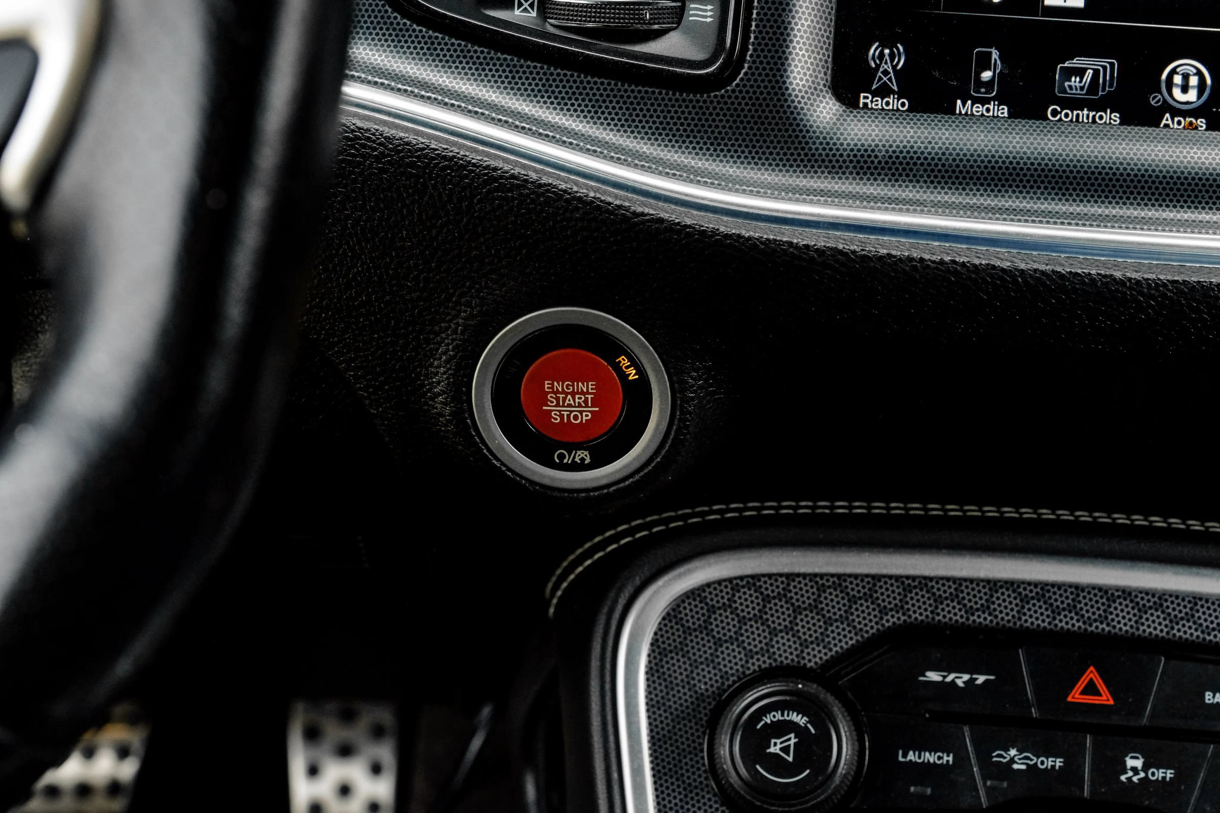 Used 2016 Dodge Challenger SRT w/ Technology Group RWD image 23