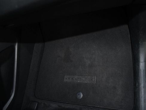 Used 2020 Kia Telluride LX FWD image 30