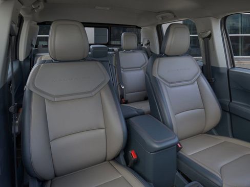 New 2025 Ford Maverick Lariat w/ 4K Tow Package image 12