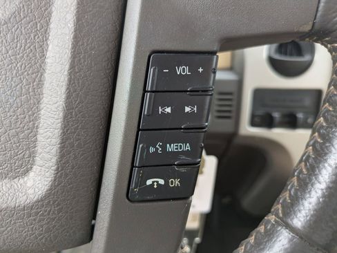 Used 2014 Ford F150 XLT w/ Equipment Group 302A Luxury image 16