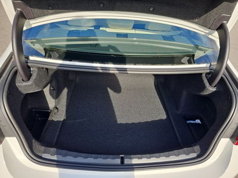 New 2025 BMW 330i xDrive Sedan w/ Premium Package image 13