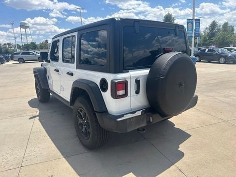 Used 2023 Jeep Wrangler Unlimited Sport AWD/4WD image 7