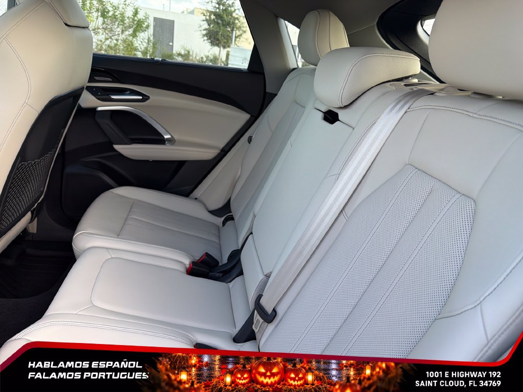 Used 2025 Audi Q5 Prestige AWD/4WD image 24