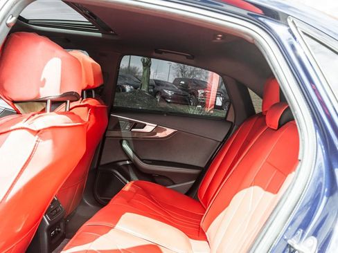 Used 2019 Audi S4 Prestige w/ Prestige Package image 28