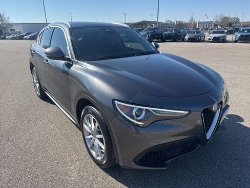 Used 2018 Alfa Romeo Stelvio Ti image 7