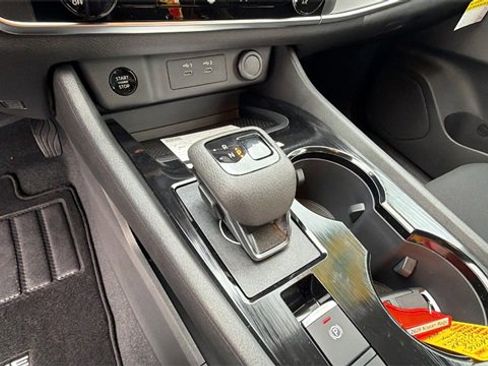 New 2026 Nissan Rogue S image 24