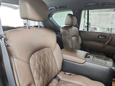 Used 2023 Nissan Armada Platinum w/ Captain's Chairs Package RWD image 30