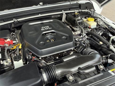 Used 2021 Jeep Wrangler Unlimited Sport image 25