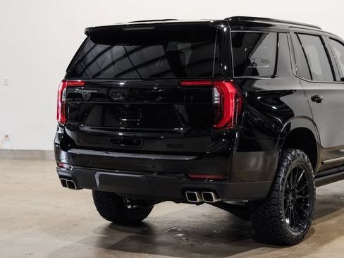 Used 2026 GMC Yukon Denali w/ Sun & Power Step Package AWD/4WD image 28