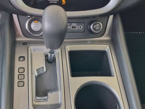 Used 2020 Nissan Murano S w/ Technology Package FWD image 12