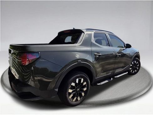 Used 2025 Hyundai Santa Cruz SEL FWD image 8