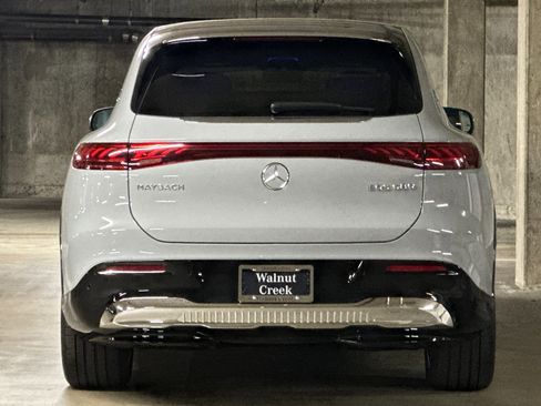 New 2025 Mercedes-Benz Maybach EQS 680 4MATIC image 9