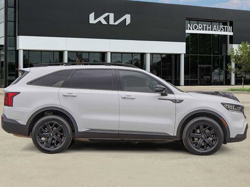 Certified 2023 Kia Sorento S image 7
