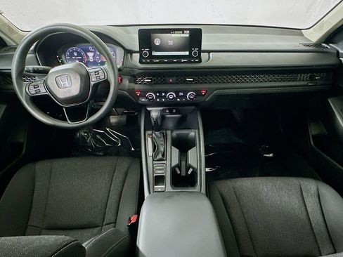 Used 2025 Honda Accord SE image 16