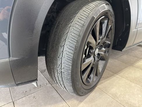 Used 2024 MAZDA CX-30 AWD 2.5 S w/ Preferred Package image 9