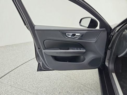 Used 2023 Volvo S60 B5 Plus w/ Climate Package image 24
