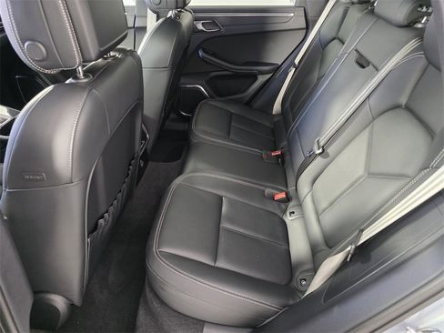 Used 2023 Porsche Macan GTS image 16