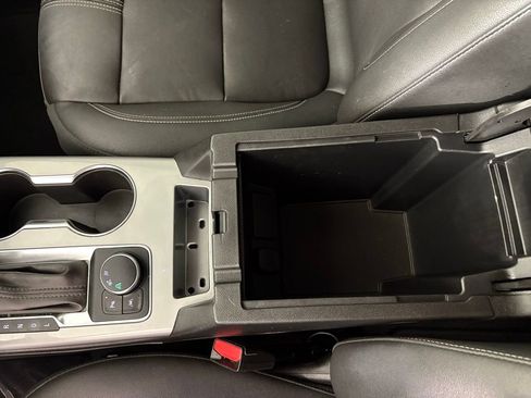 Used 2024 Chevrolet Blazer LT image 31