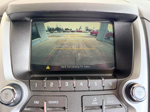 Used 2017 Chevrolet Equinox LT w/ Convenience Package FWD image 22