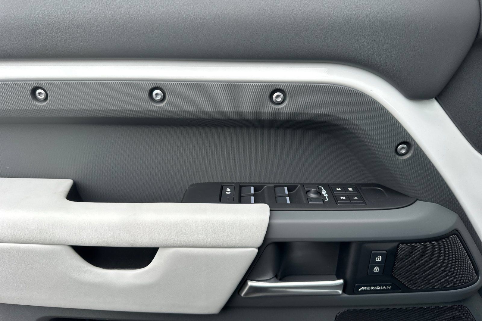 New 2025 Land Rover Defender 130 S AWD/4WD image 11